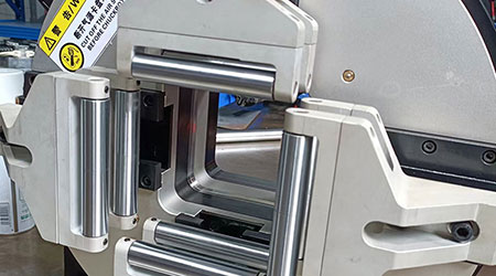 激光切割双卡盘的应用 激光切割双卡盘的应用